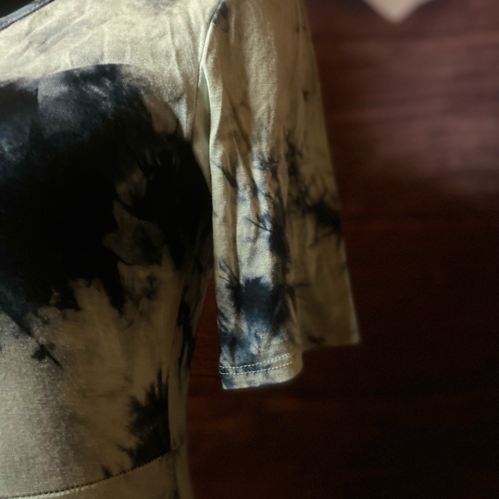 π Tye Dye Dress - Picture 11 of 13